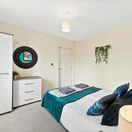Central Leeds Gem - Parking - Sleeps 6 Apartment Exterior photo